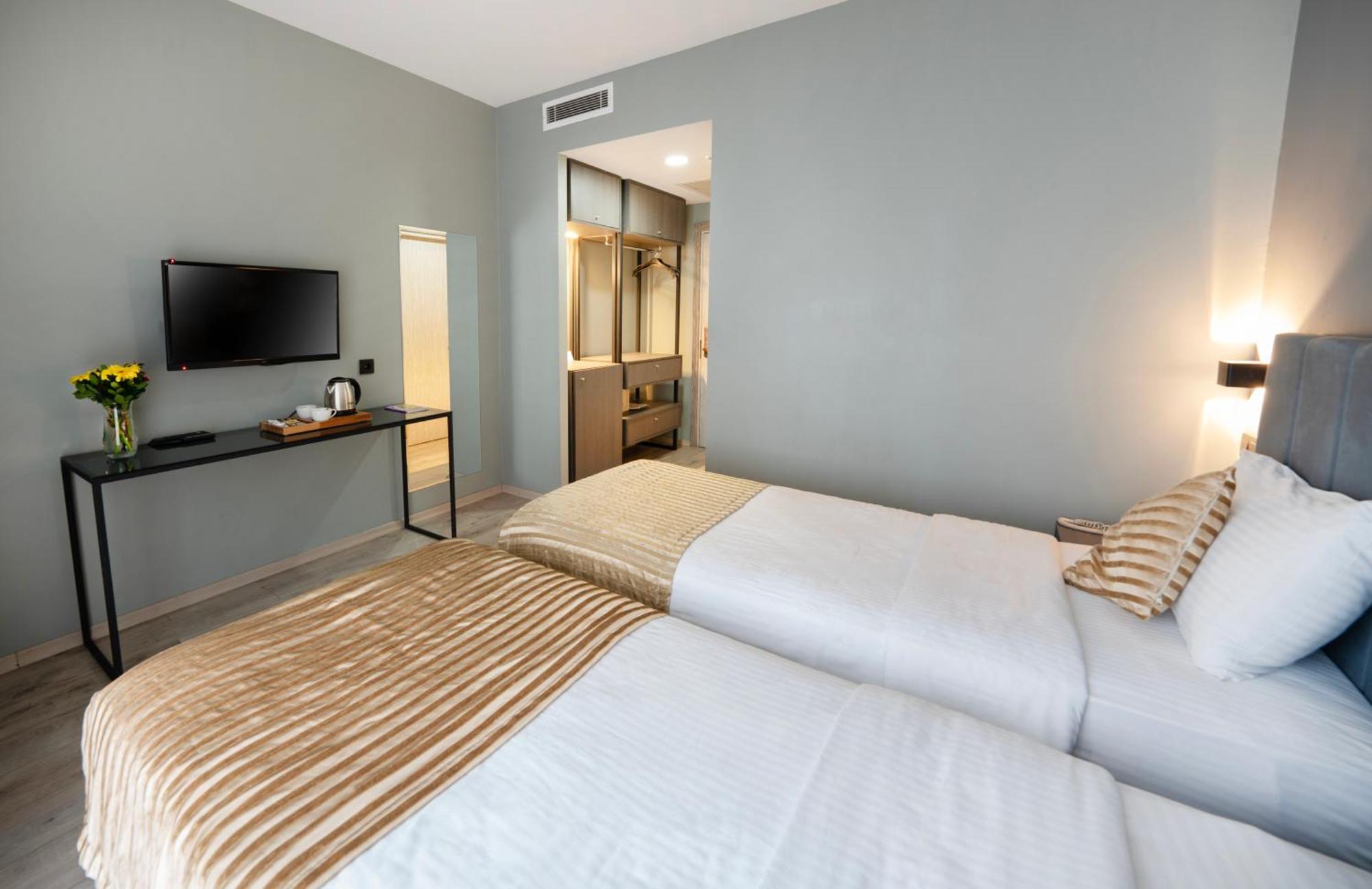 Orya Hotel อิสตันบูล ภายนอก รูปภาพ