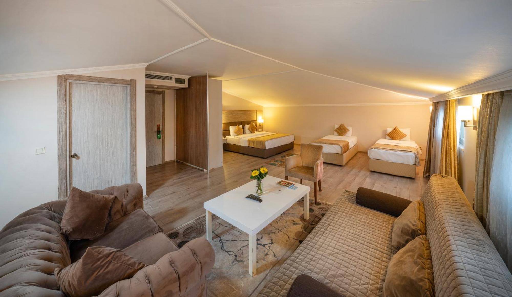 Orya Hotel อิสตันบูล ภายนอก รูปภาพ
