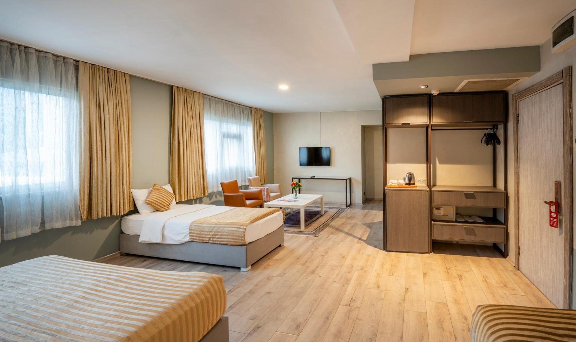 Orya Hotel อิสตันบูล ภายนอก รูปภาพ